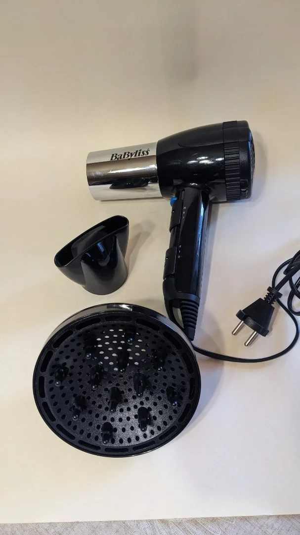 Фен babyliss type S55 ref 5451 и две насадки - изображение 1