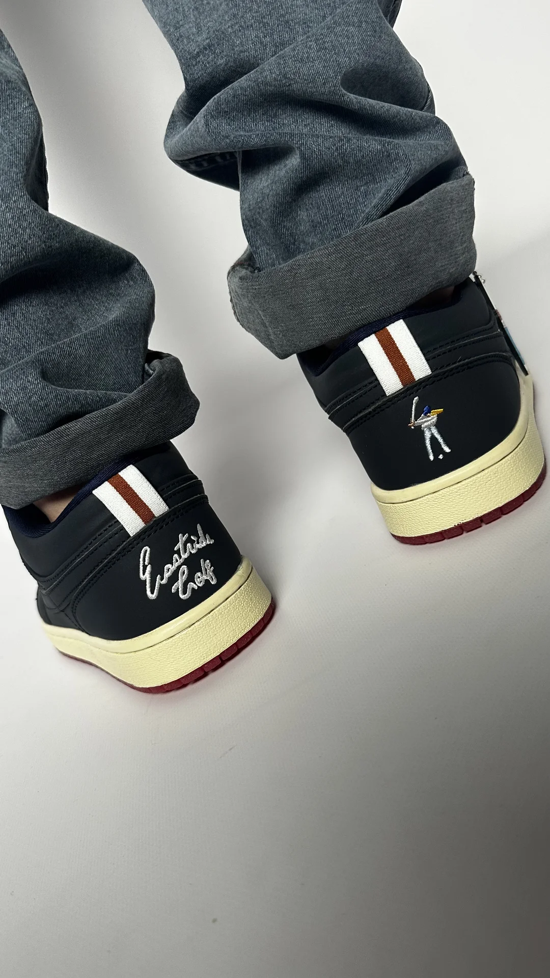 Кроссовки Eastside Golf x Air Jordan 1 Low Out the - миниатюра 4
