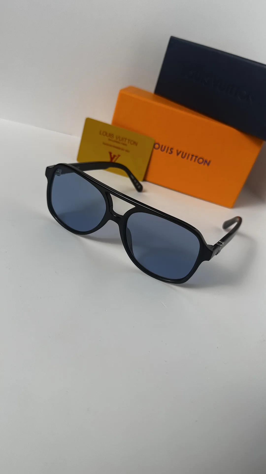 Очки Louis Vuitton синие - изображение 1