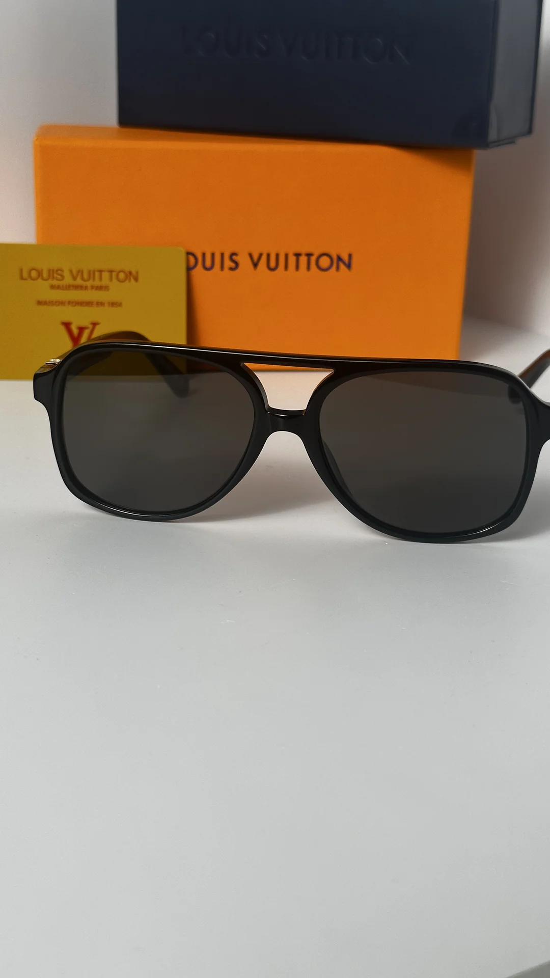 Очки Louis Vuitton черные - миниатюра 5