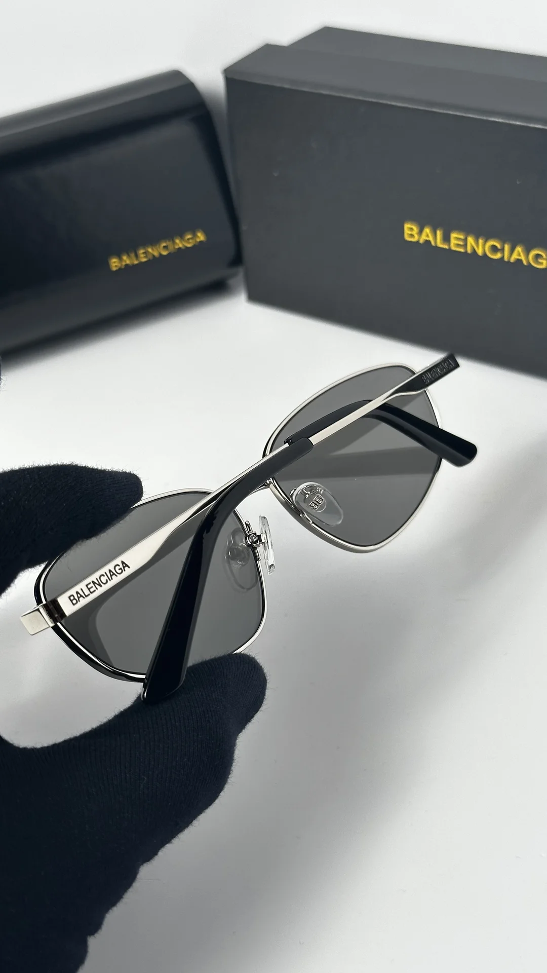 Очки Balenciaga - миниатюра 8