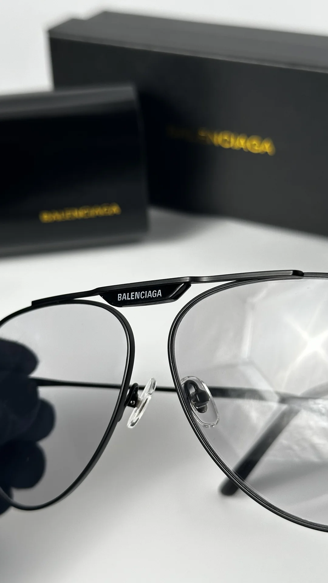 Очки Balenciaga - миниатюра 2