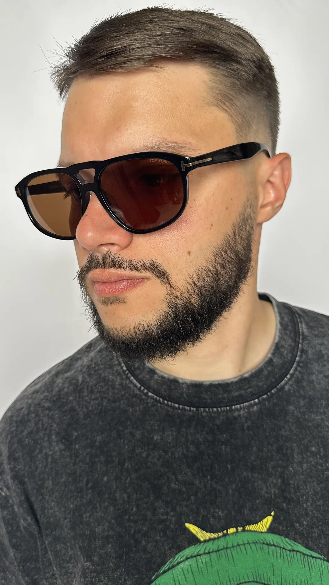 Солнцезащитные очки Tom Ford коричневые - изображение 1