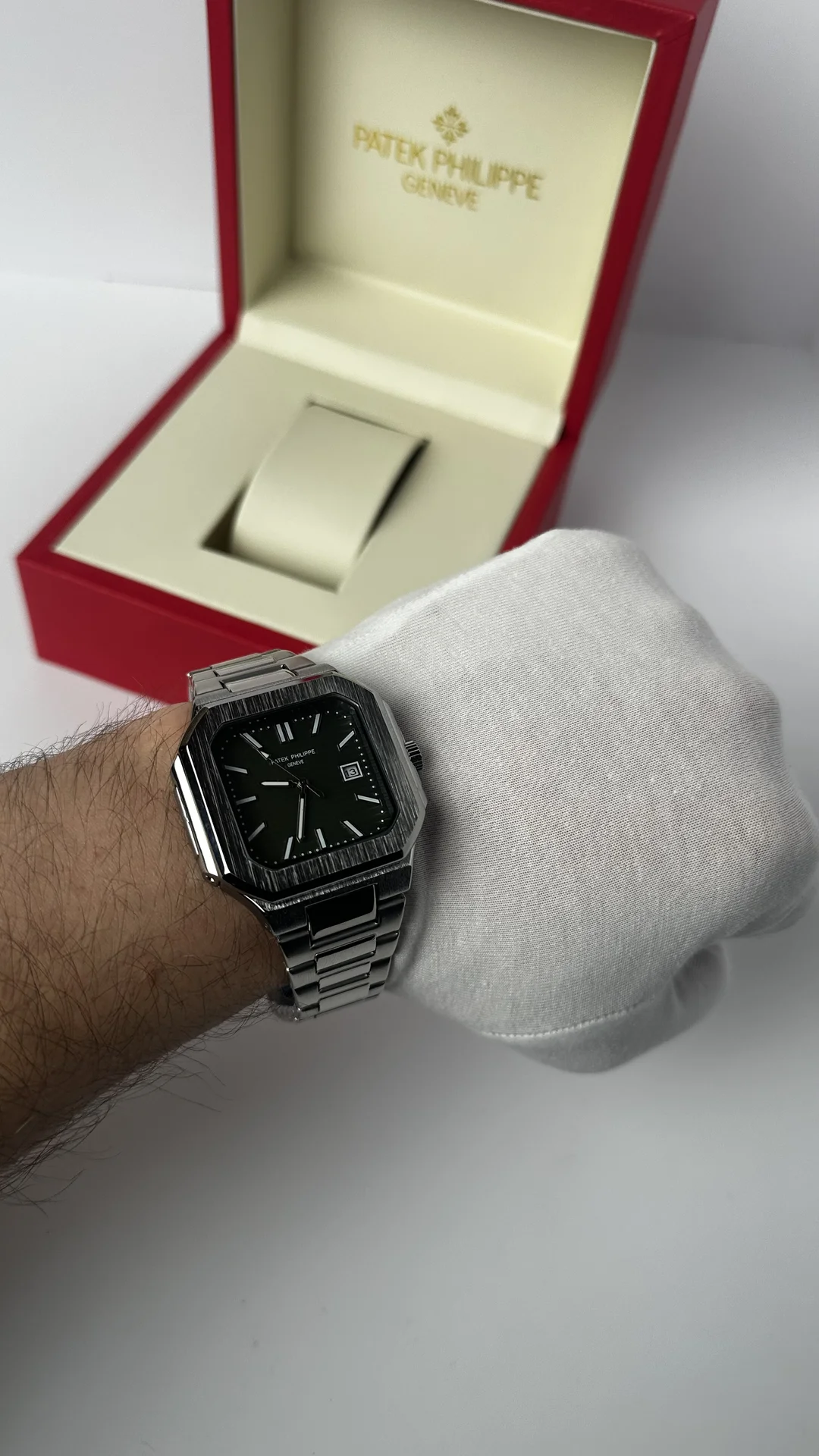 Часы Patek Philippe - миниатюра 2