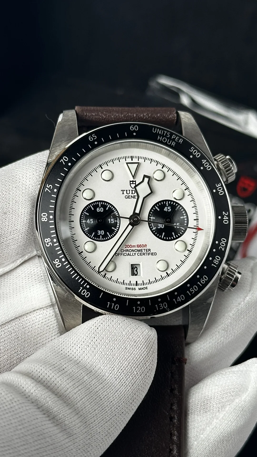 Часы Tudor - миниатюра 9