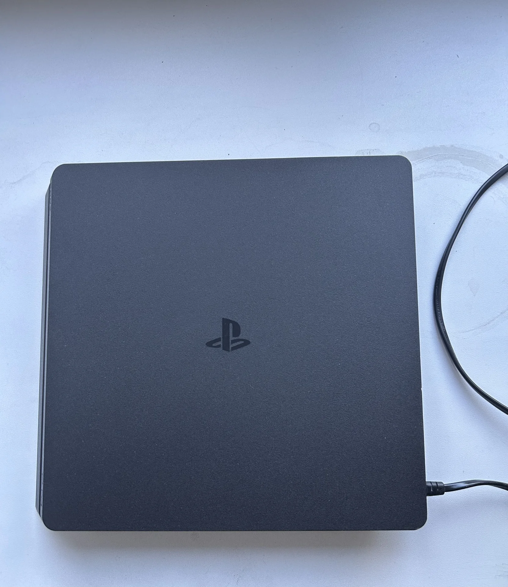 Ps 4 slim - миниатюра 2