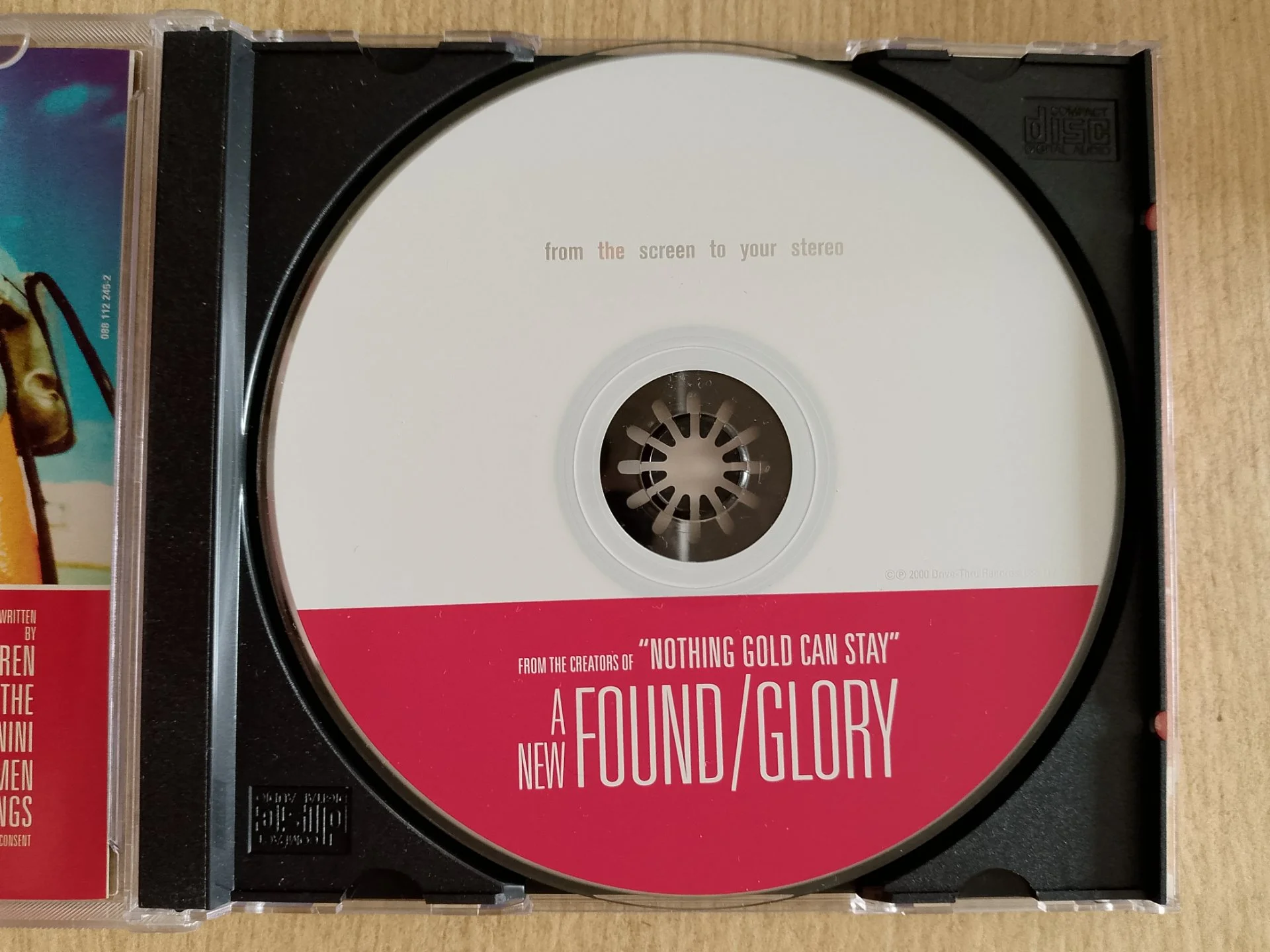CD New Found Glory - From The Screen To Your Stereo /US - миниатюра 4