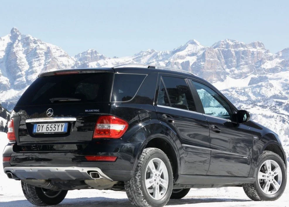 Mercedes Benz M-Class - Фонарь правый новый - миниатюра 5