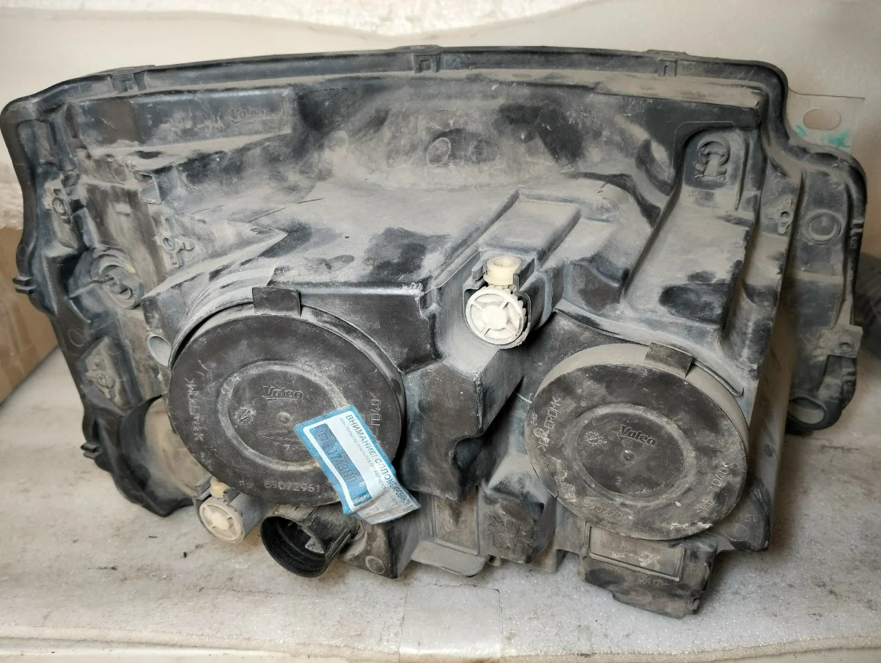 Land Rover Discovery с 2009г. - Фара левая - миниатюра 9