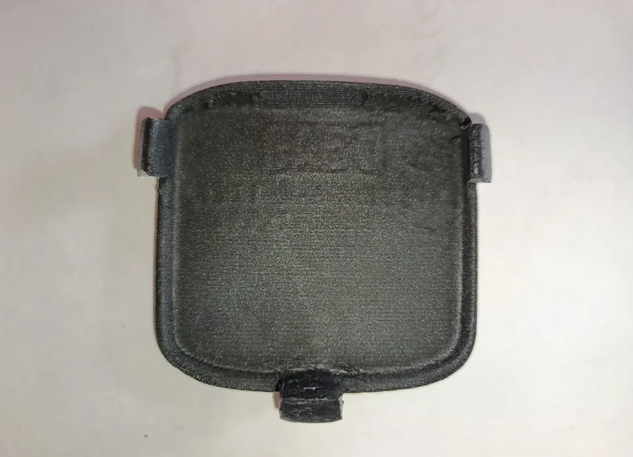 Ford Focus II HB (04-08) - Заглушка крюка задняя - миниатюра 2
