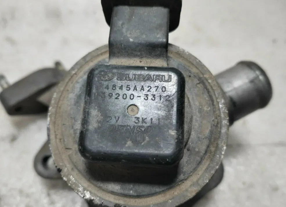 Subaru EJ255 - Клапан системы EGR - миниатюра 3