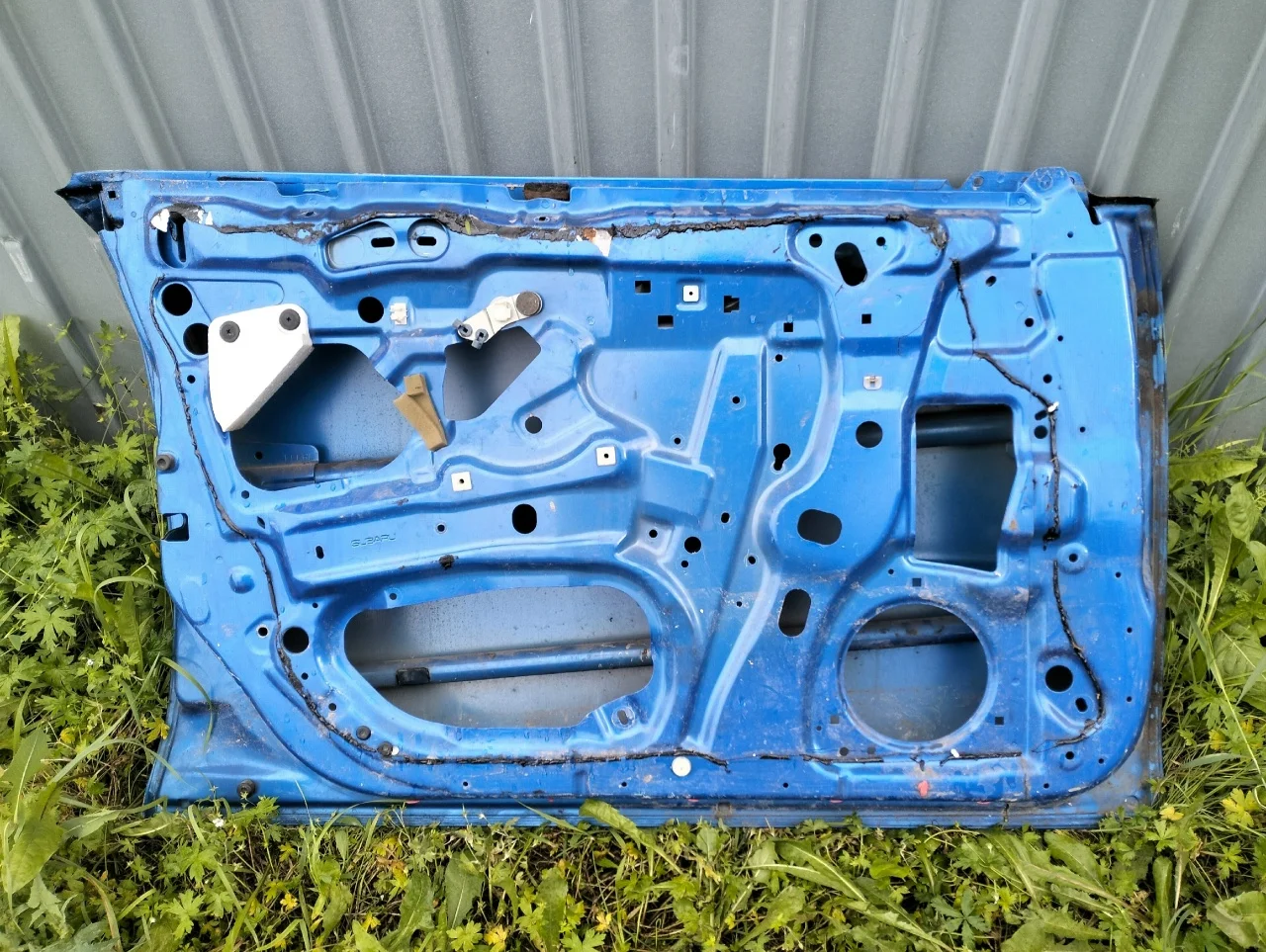 Subaru impreza GG GD - Дверь левая перед - миниатюра 7