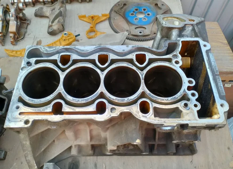 BMW E81 - двс N45N16 в разборе - миниатюра 4