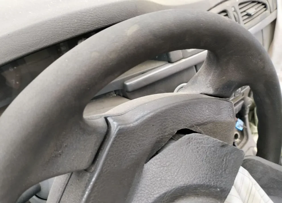 Renault Laguna 2 с 2005г. - Руль и прочее - миниатюра 2