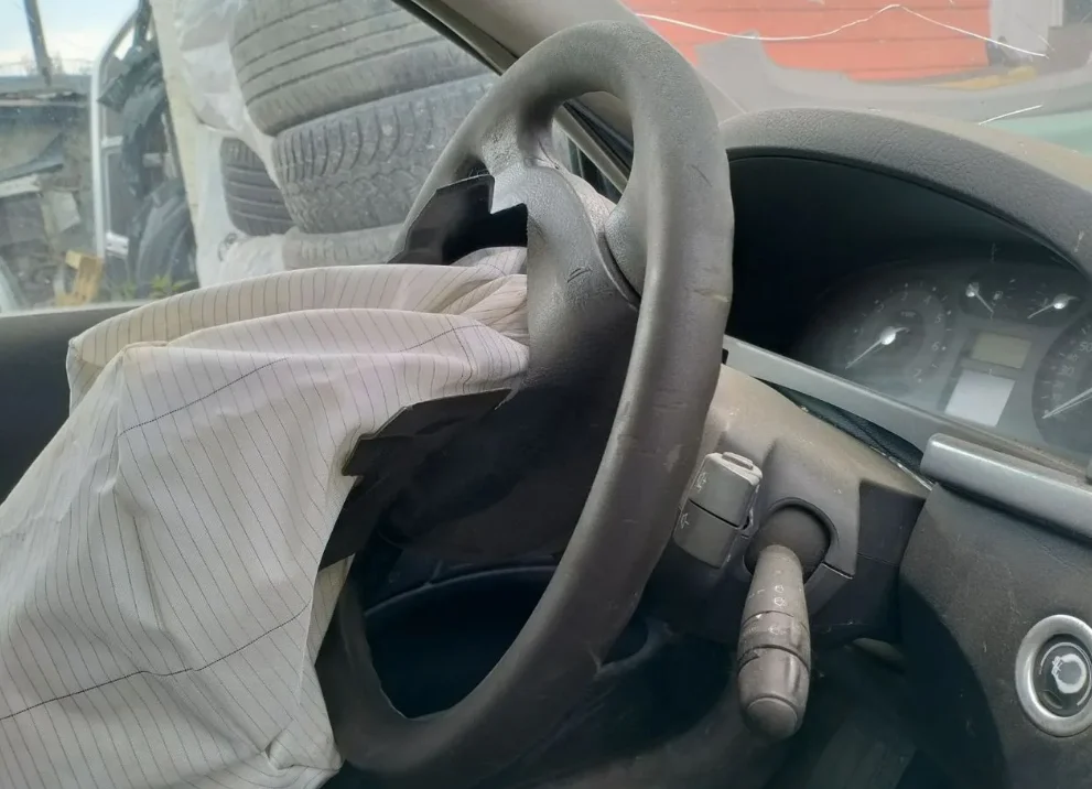 Renault Laguna 2 с 2005г. - Руль и прочее - миниатюра 4