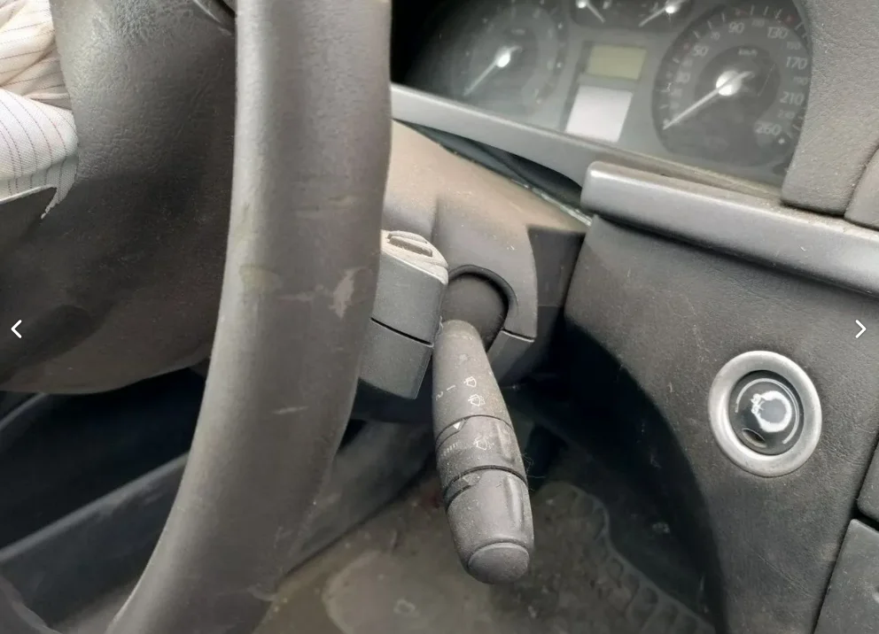 Renault Laguna 2 с 2005г. - Руль и прочее - миниатюра 7