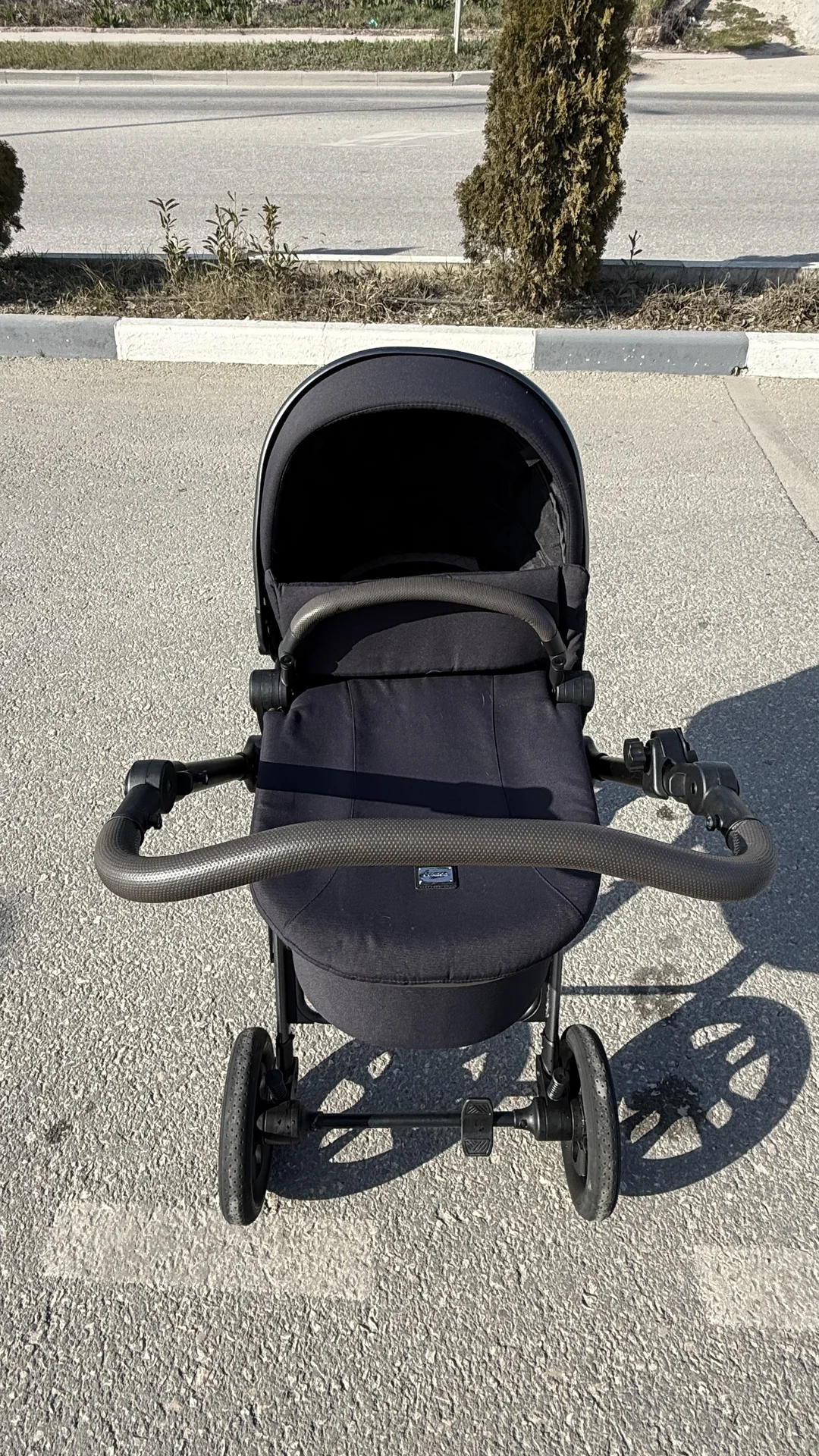 Продам детскую коляску - изображение 1