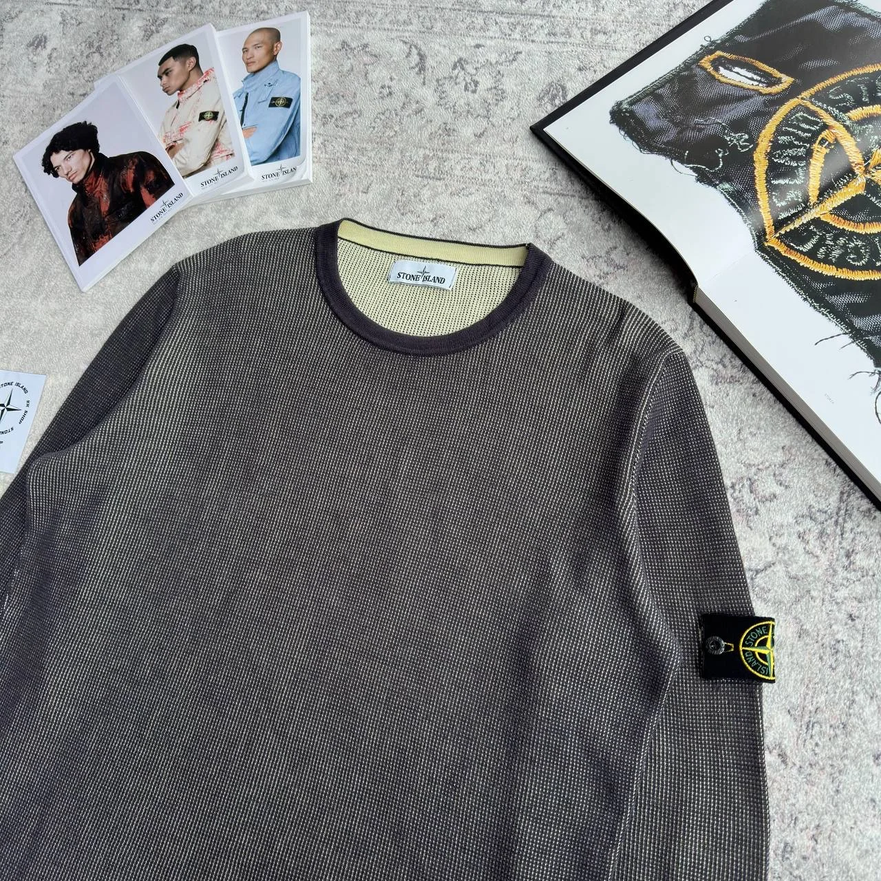 Свитер Stone Island Crew Neck Two Different Colour - миниатюра 2