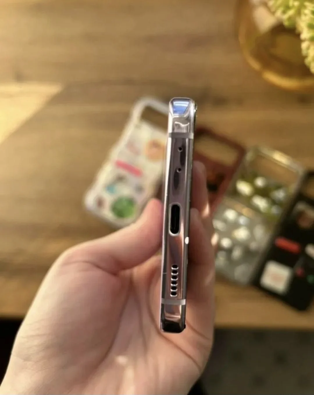 Samsung Galaxy Z Flip4, 8/128 ГБ, SIM + eSIM - миниатюра 7