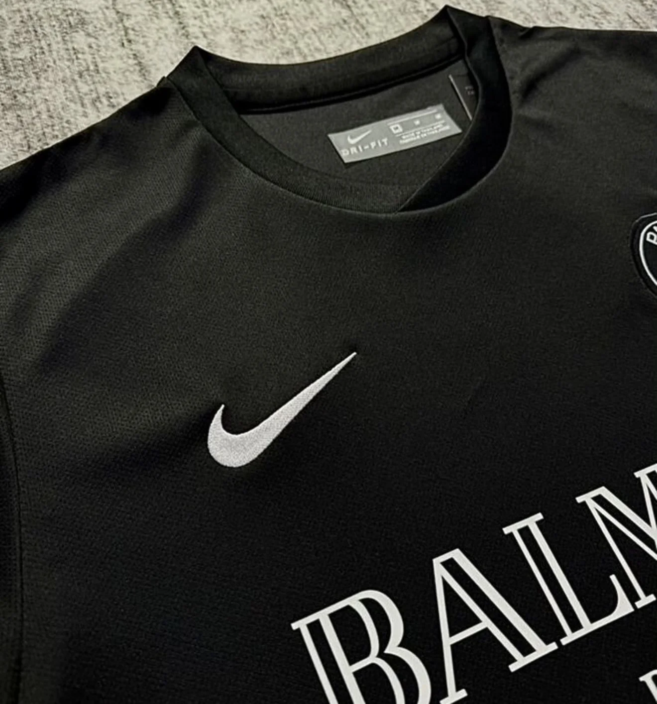 Спортивная футболка nike x Balmain x PSG Paris - миниатюра 6