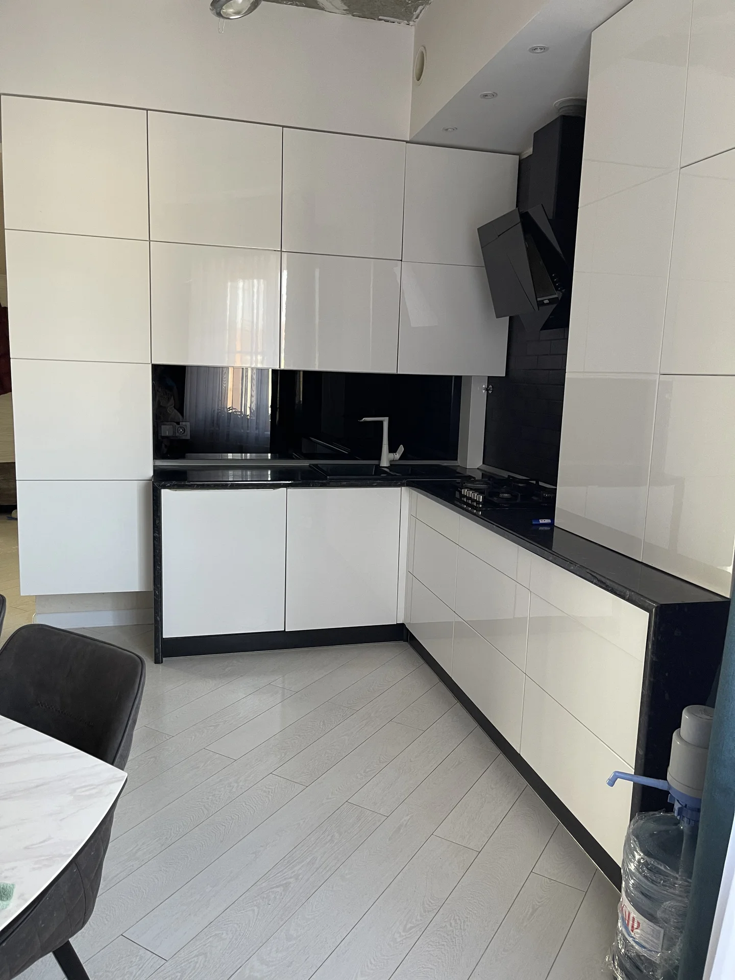 Продам  Двухуровневую 4к квартиру - миниатюра 22