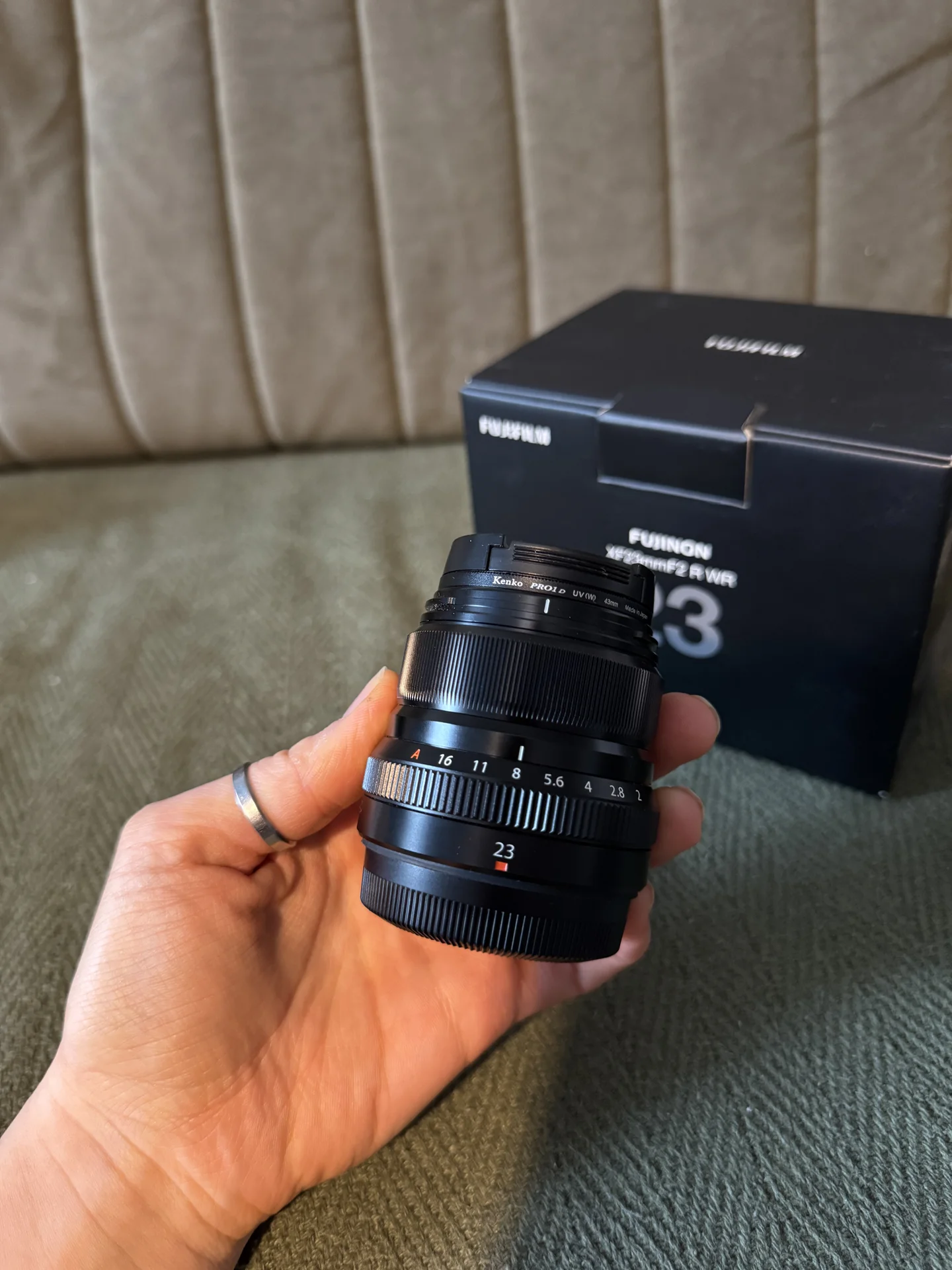 Фотоаппарат Fujifilm с объективами 23 и 33 mm - миниатюра 9