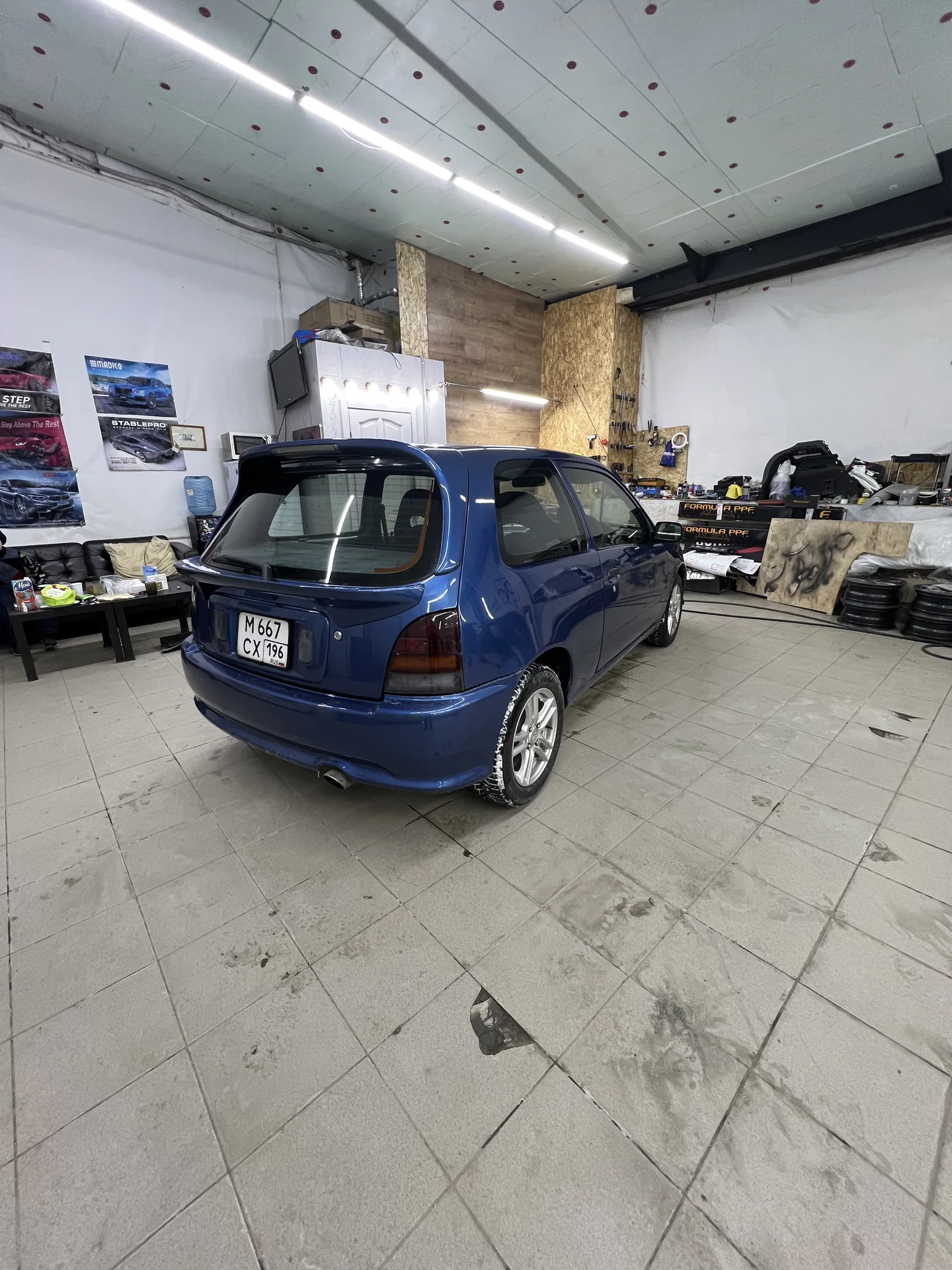 Toyota Starlet - миниатюра 3