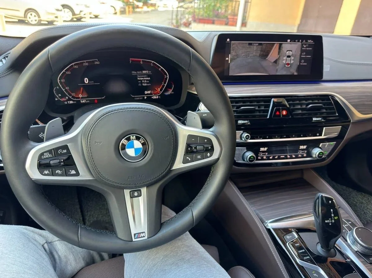 Bmw 5 series - миниатюра 5