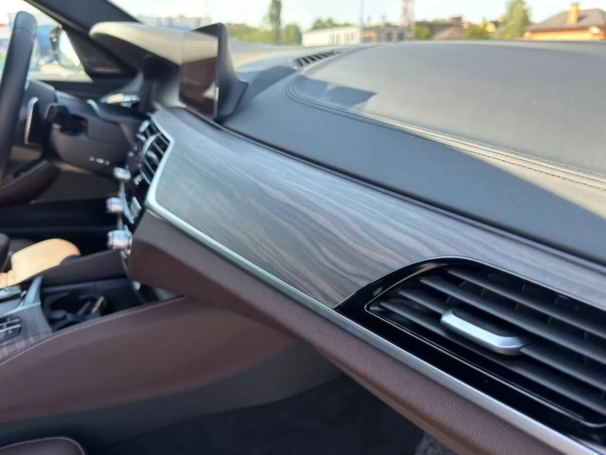 Bmw 5 series - миниатюра 8
