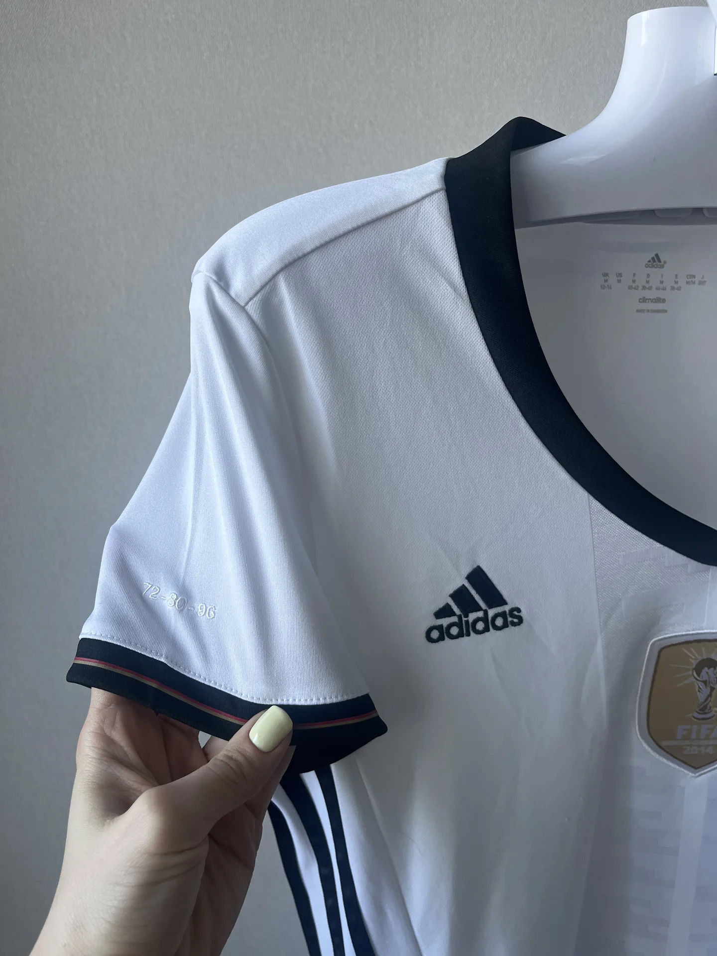 Футболка adidas fifa - миниатюра 5