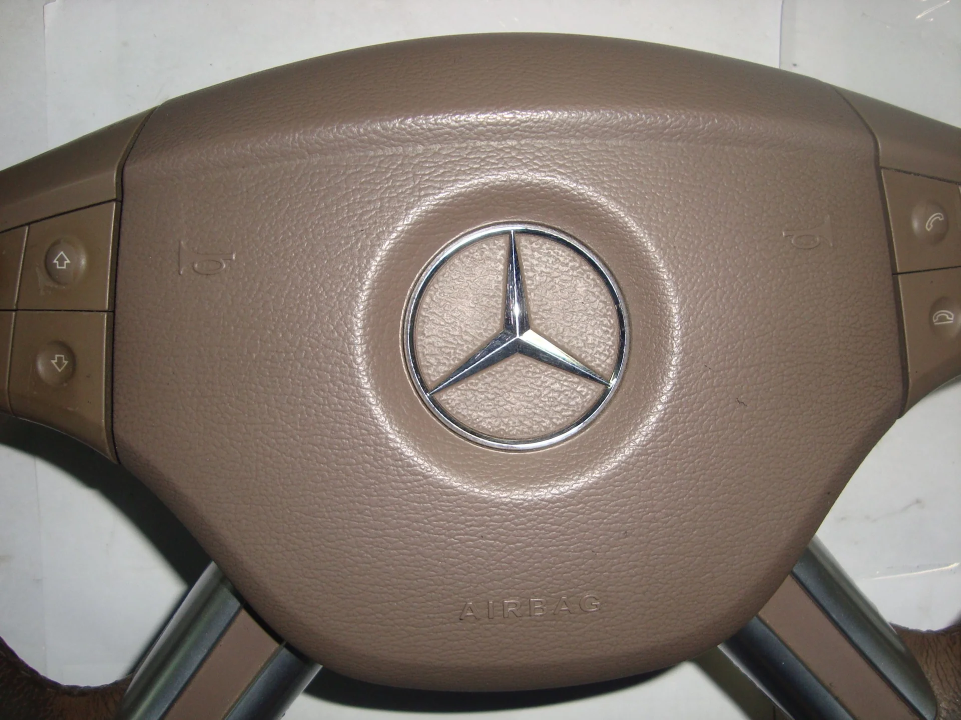 Подушка безопасности в руль Mercedes-Benz W251 113 A1644600098 - изображение 1