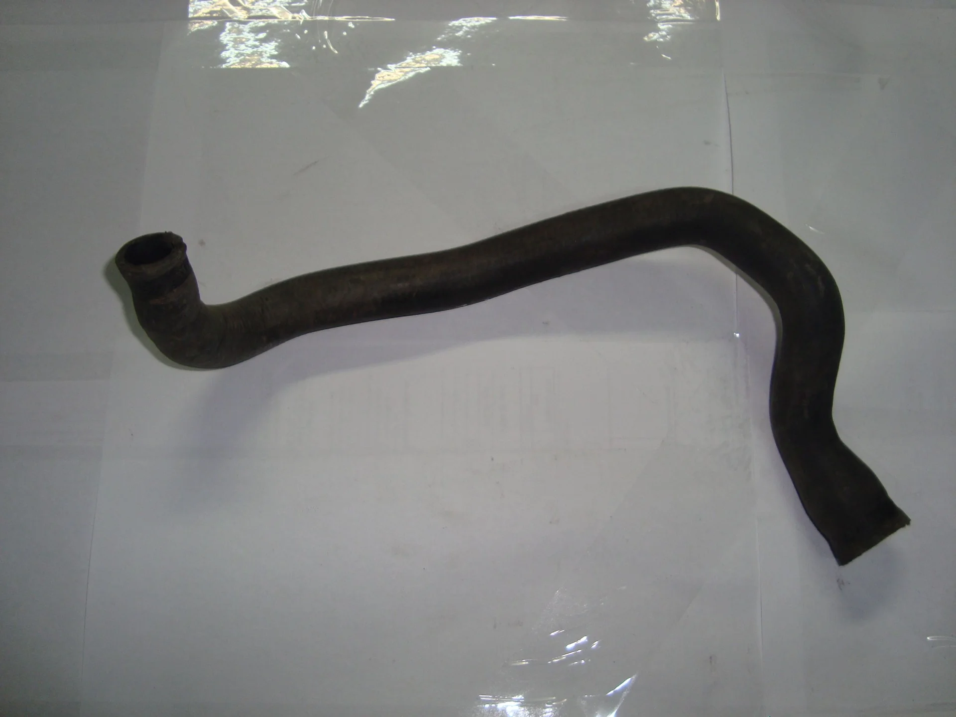 Патрубок системы охлаждения Mercedes-Benz W251 113 A2515013082 - миниатюра 2