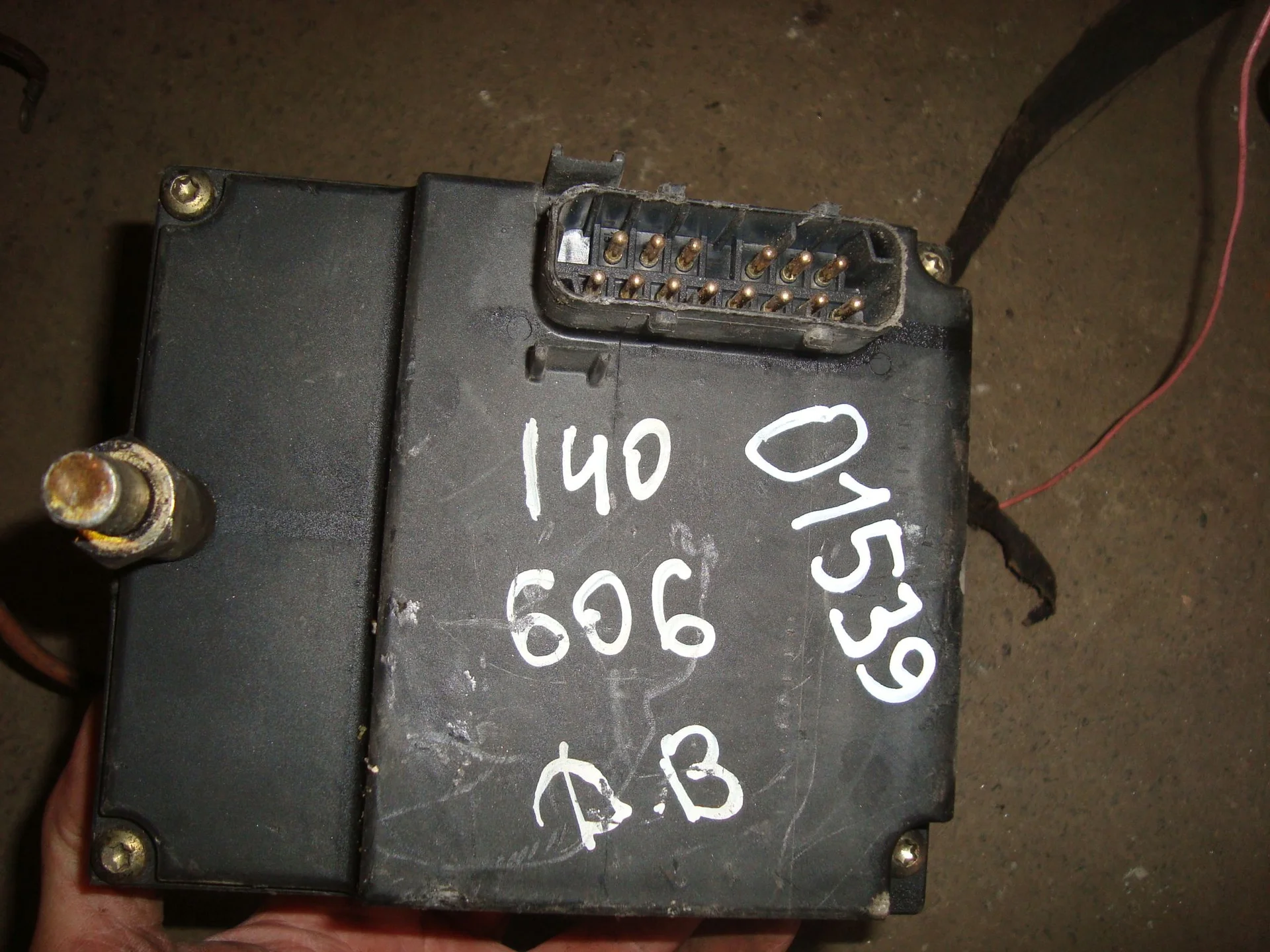 Блок ABS (насос) Mercedes-Benz W140 606 A0024319512 - изображение 1