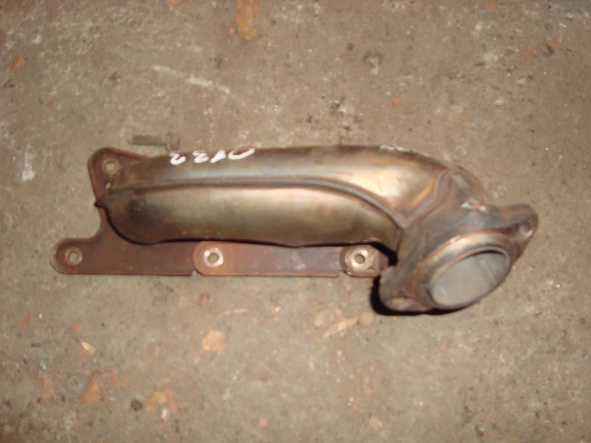 Выпускной коллектор Mercedes-Benz W211 272 A2721403509 - миниатюра 2