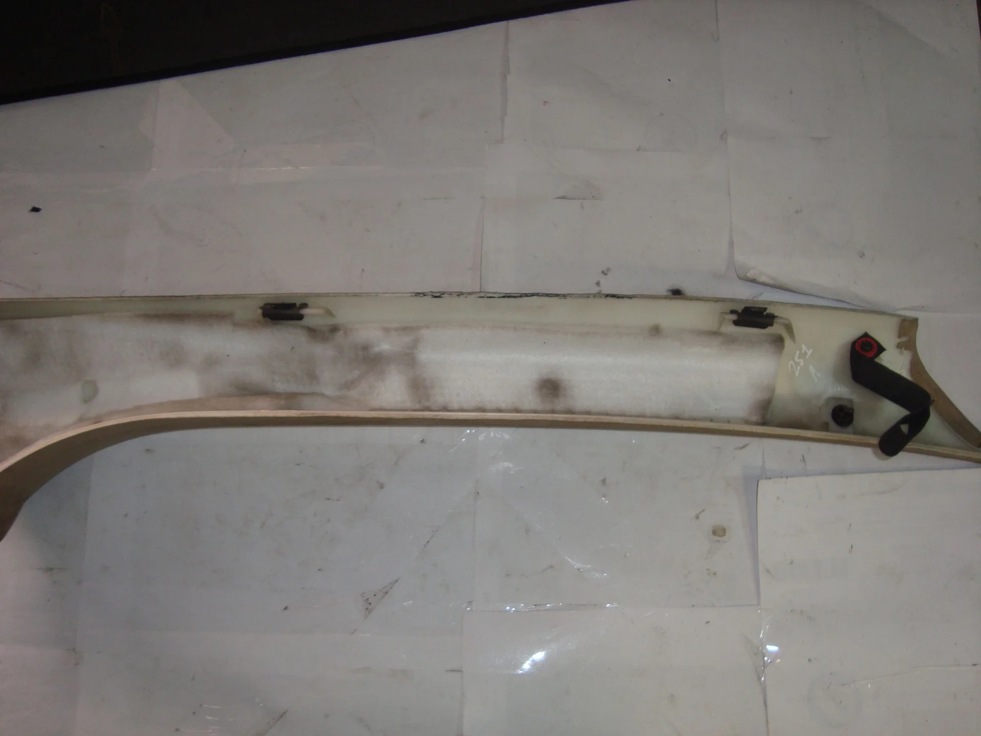 Обшивка стойки Mercedes-Benz W251 113 A2516901925 - изображение 1