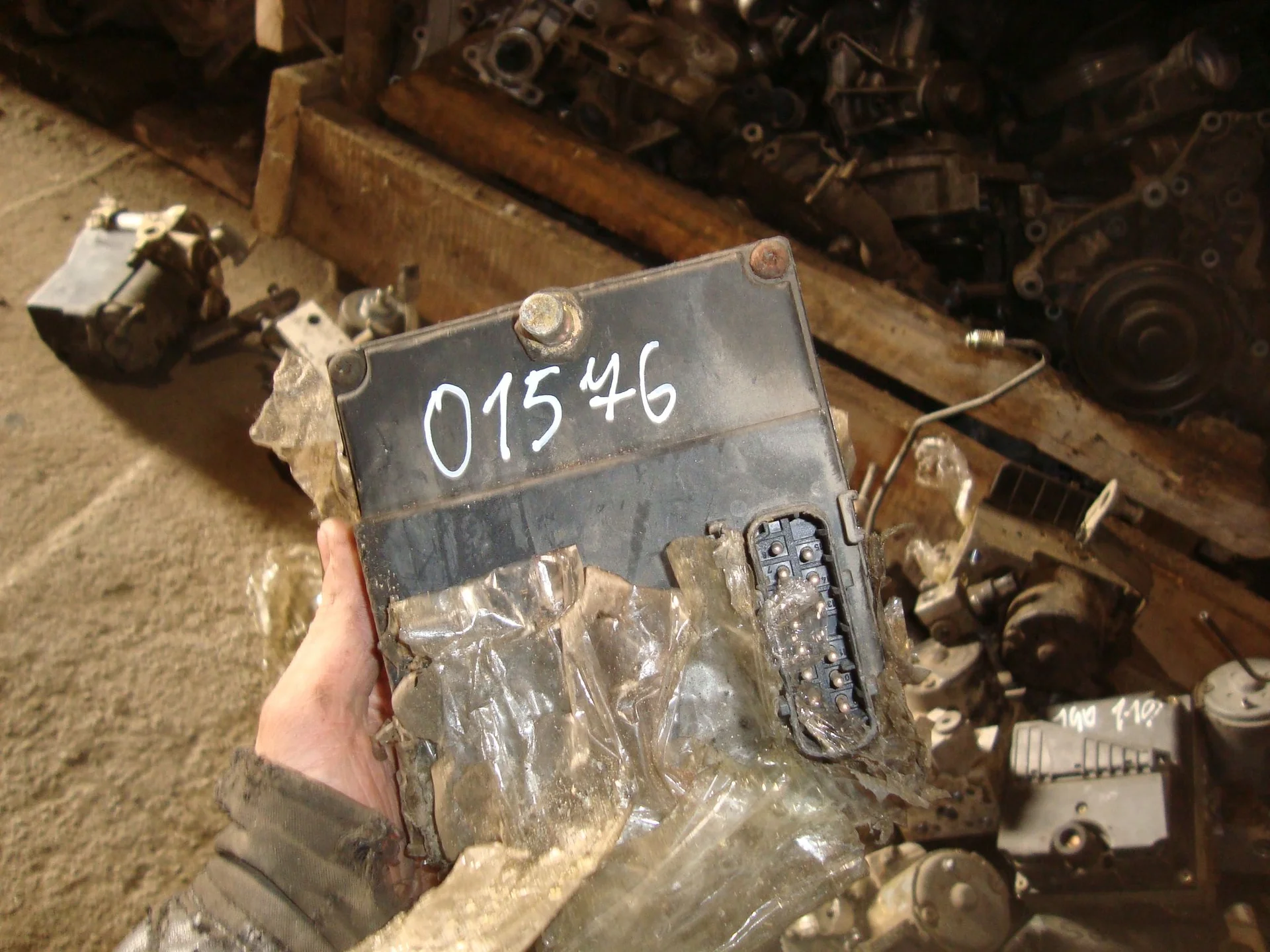 Блок ABS (насос) Mercedes-Benz W210 119 A0004302517 - изображение 1
