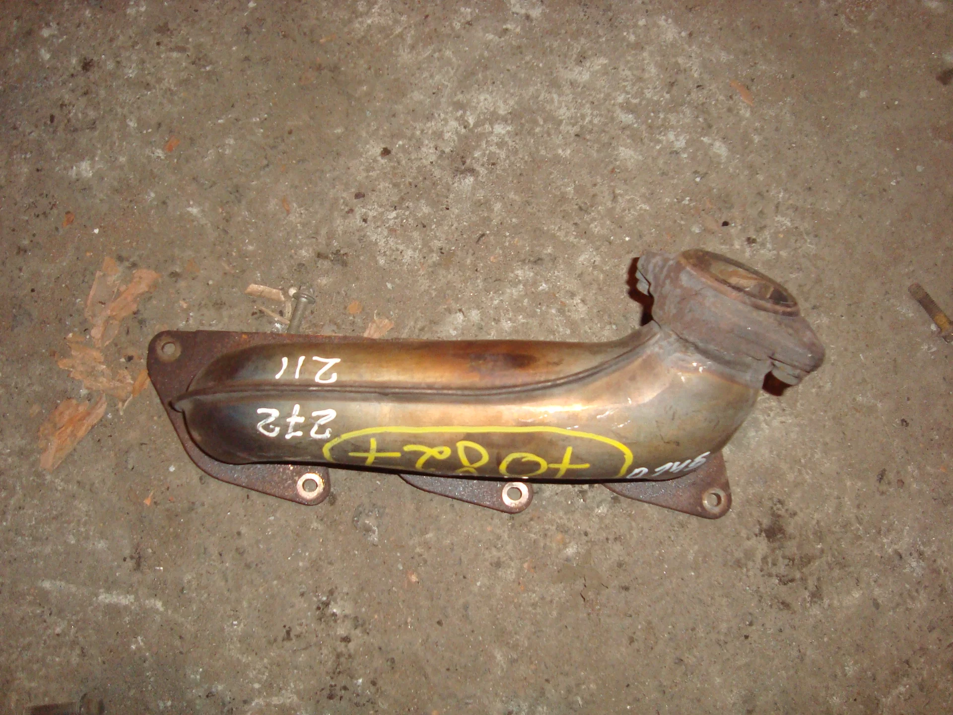 Выпускной коллектор Mercedes-Benz W211 272 A2721400009 - миниатюра 2