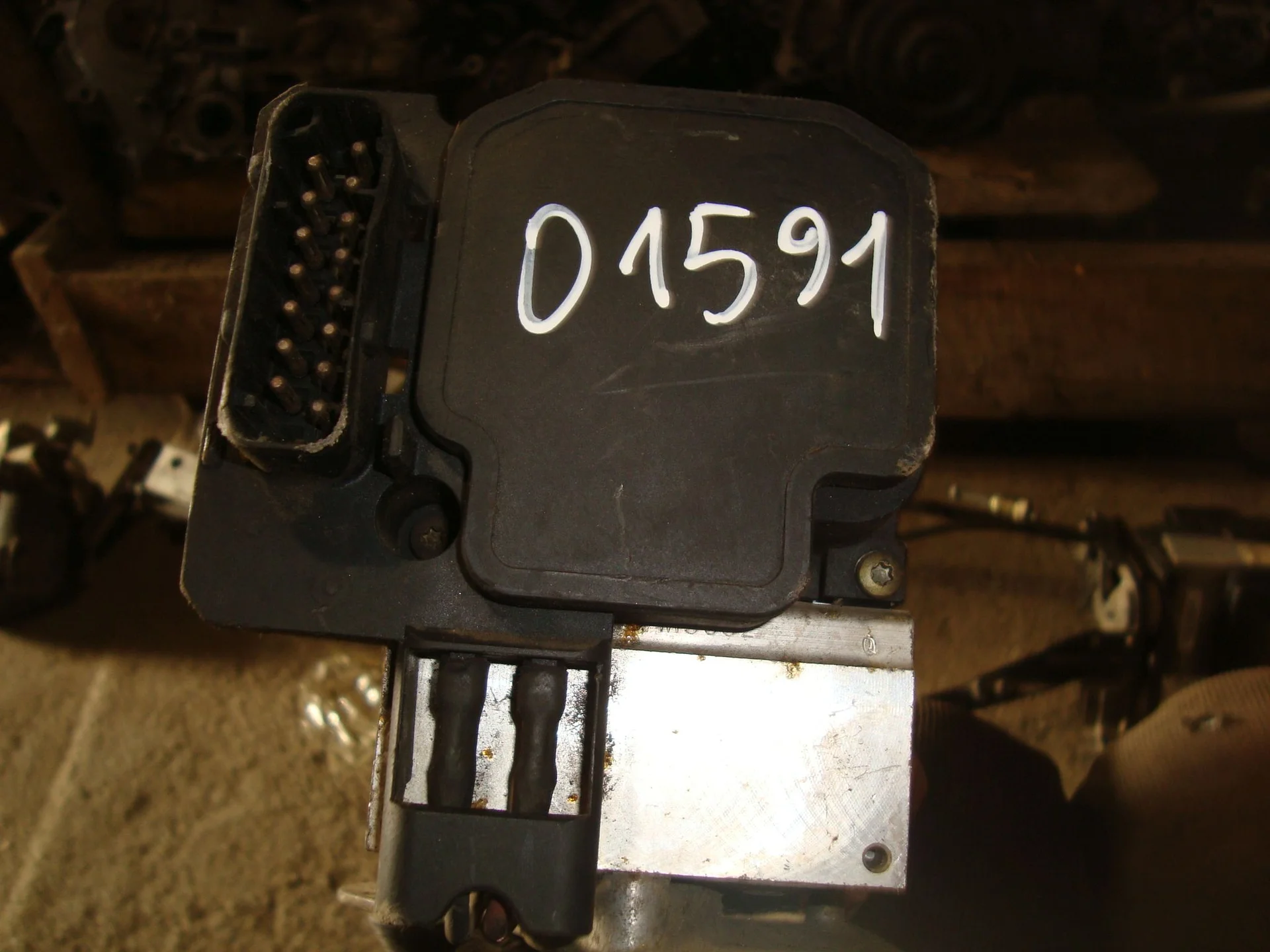 Блок ABS (насос) Mercedes-Benz W210 A2104310012 - изображение 1