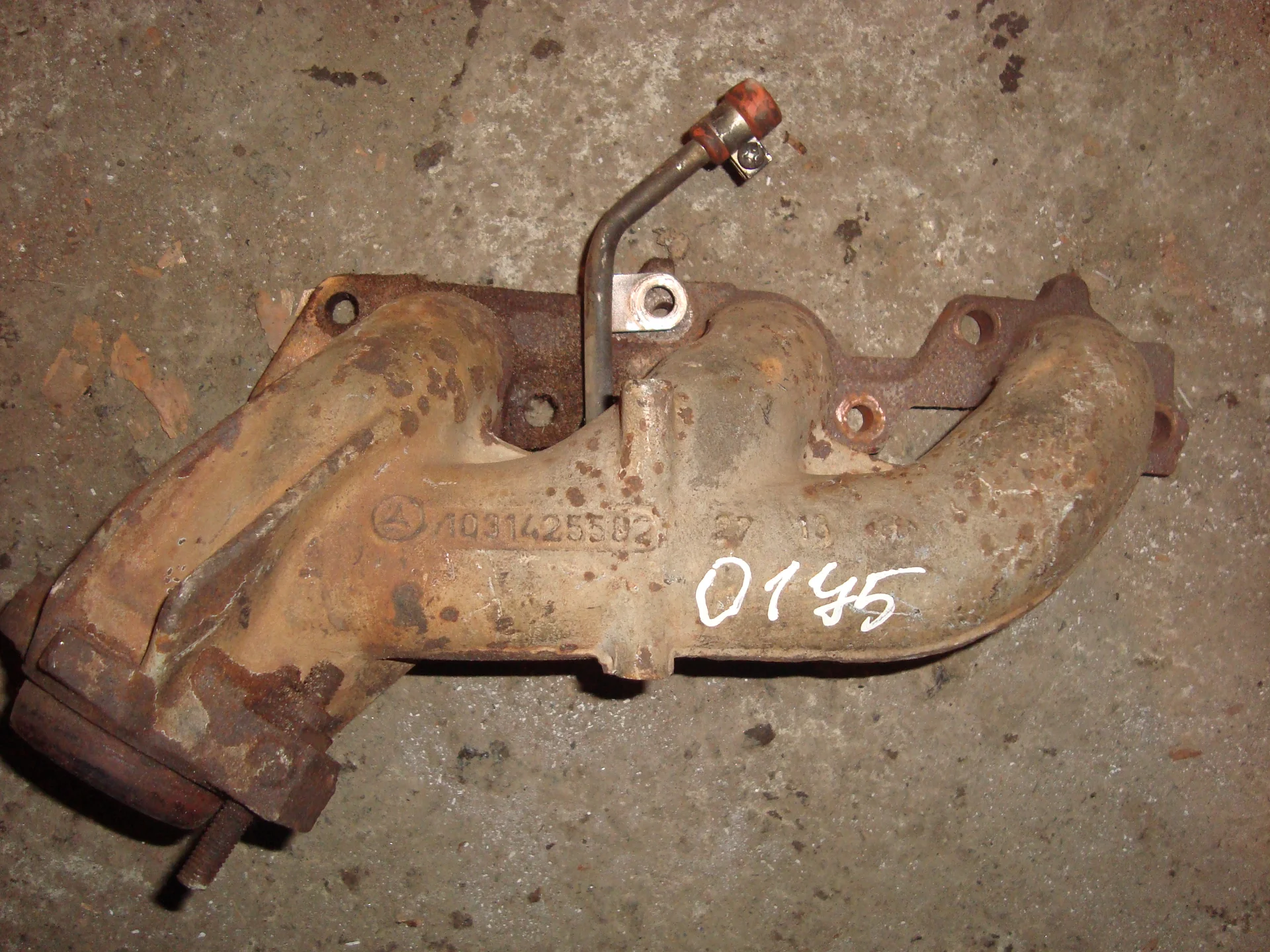Выпускной коллектор Mercedes-Benz W124 103 A1031425502 - изображение 1