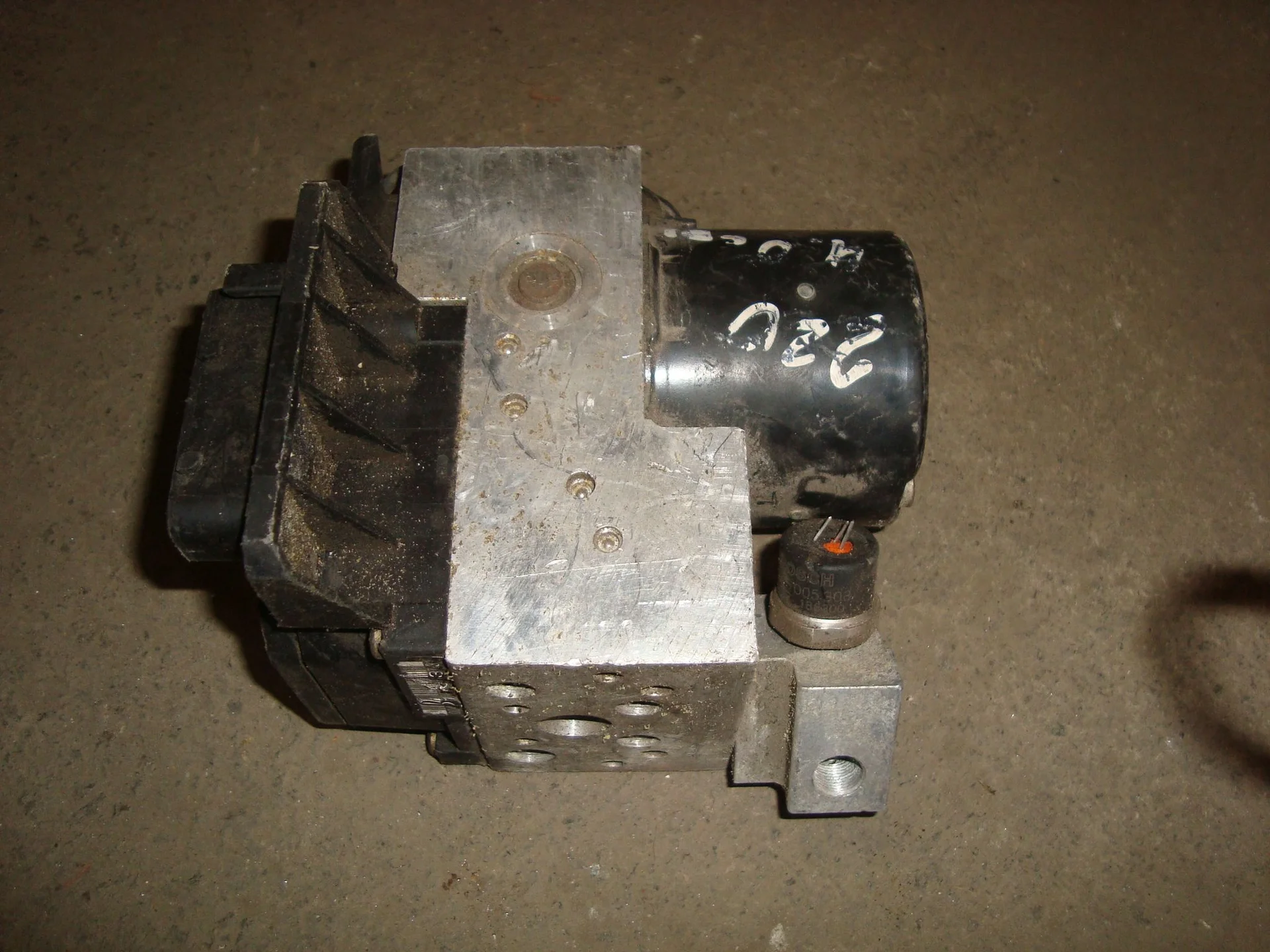 Блок ABS (насос) Mercedes-Benz W220  A0044314612 - миниатюра 2