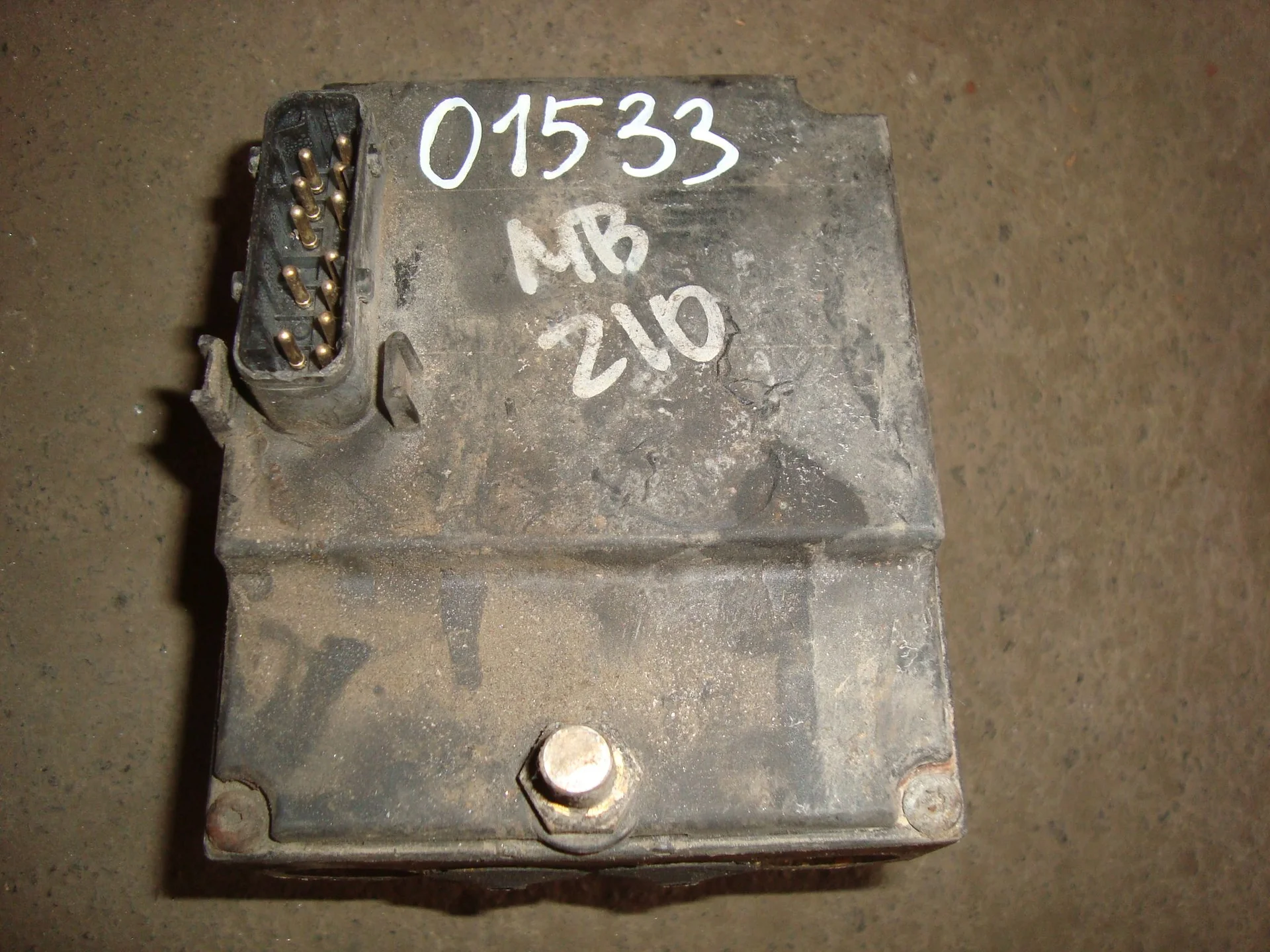Блок ABS (насос) Mercedes-Benz W210 A0024319712 - изображение 1