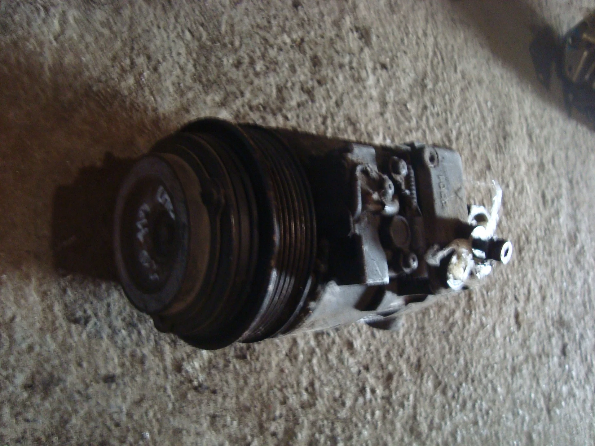Компрессор кондиционера Mercedes-Benz W210 119 A0002340911 - миниатюра 2