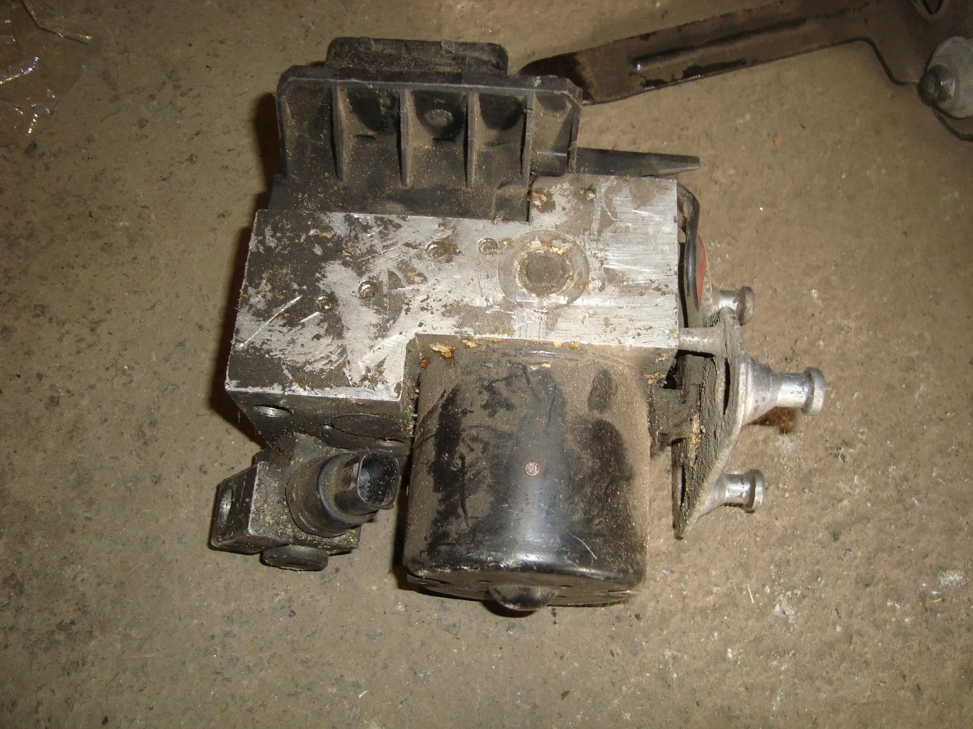 Блок ABS (насос) Mercedes-Benz W210 A0034319012 - миниатюра 2