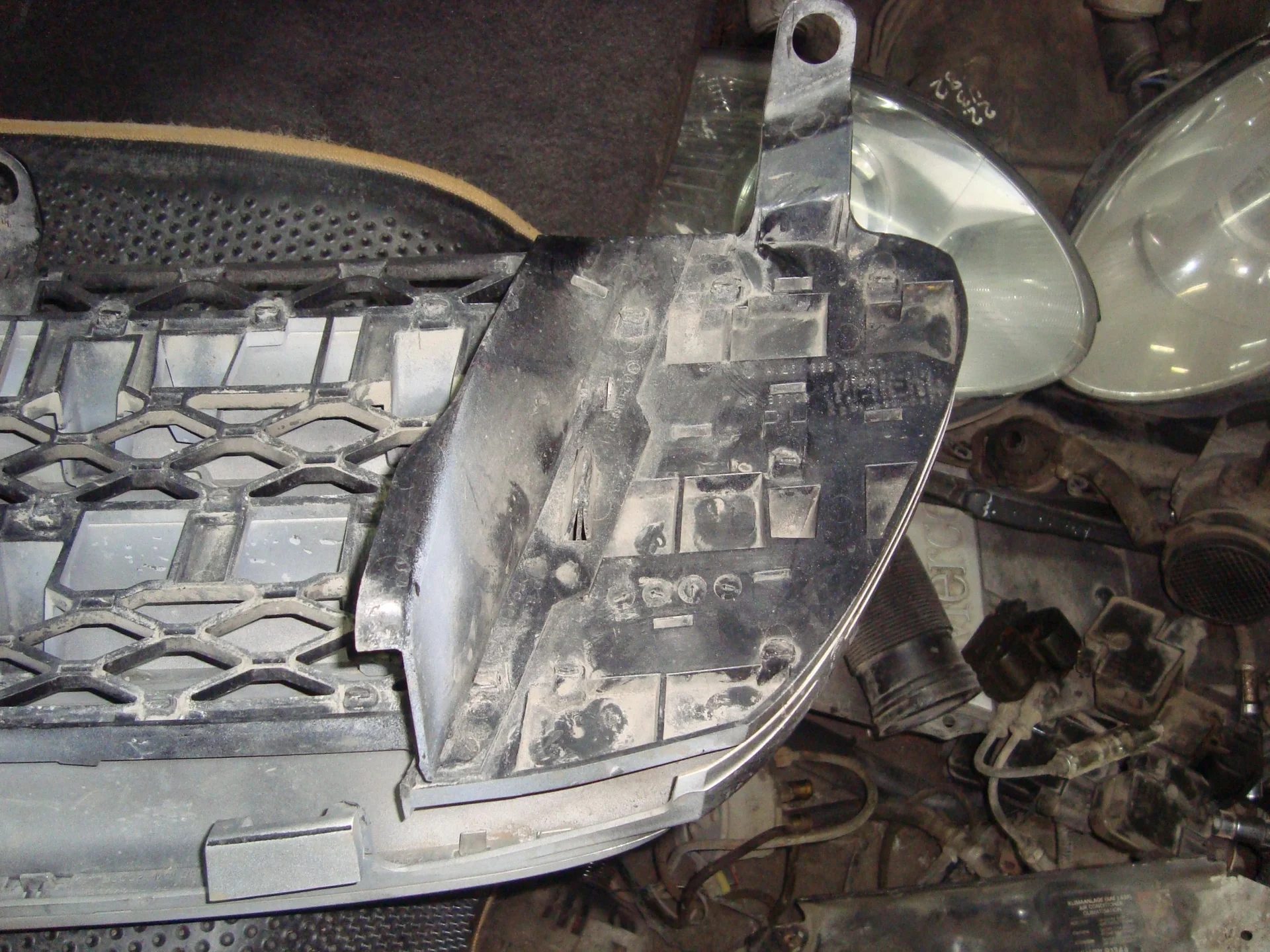 Решетка радиатора Mercedes-Benz W251 113 A2518800483 - миниатюра 6