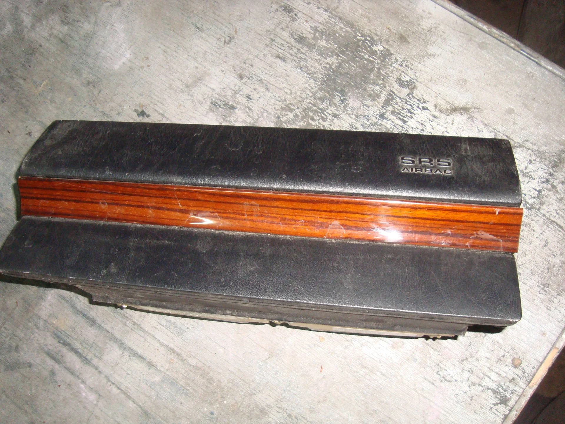 Подушка безопасности в торпеду Mercedes-Benz W124 111 A1248600305 - миниатюра 2