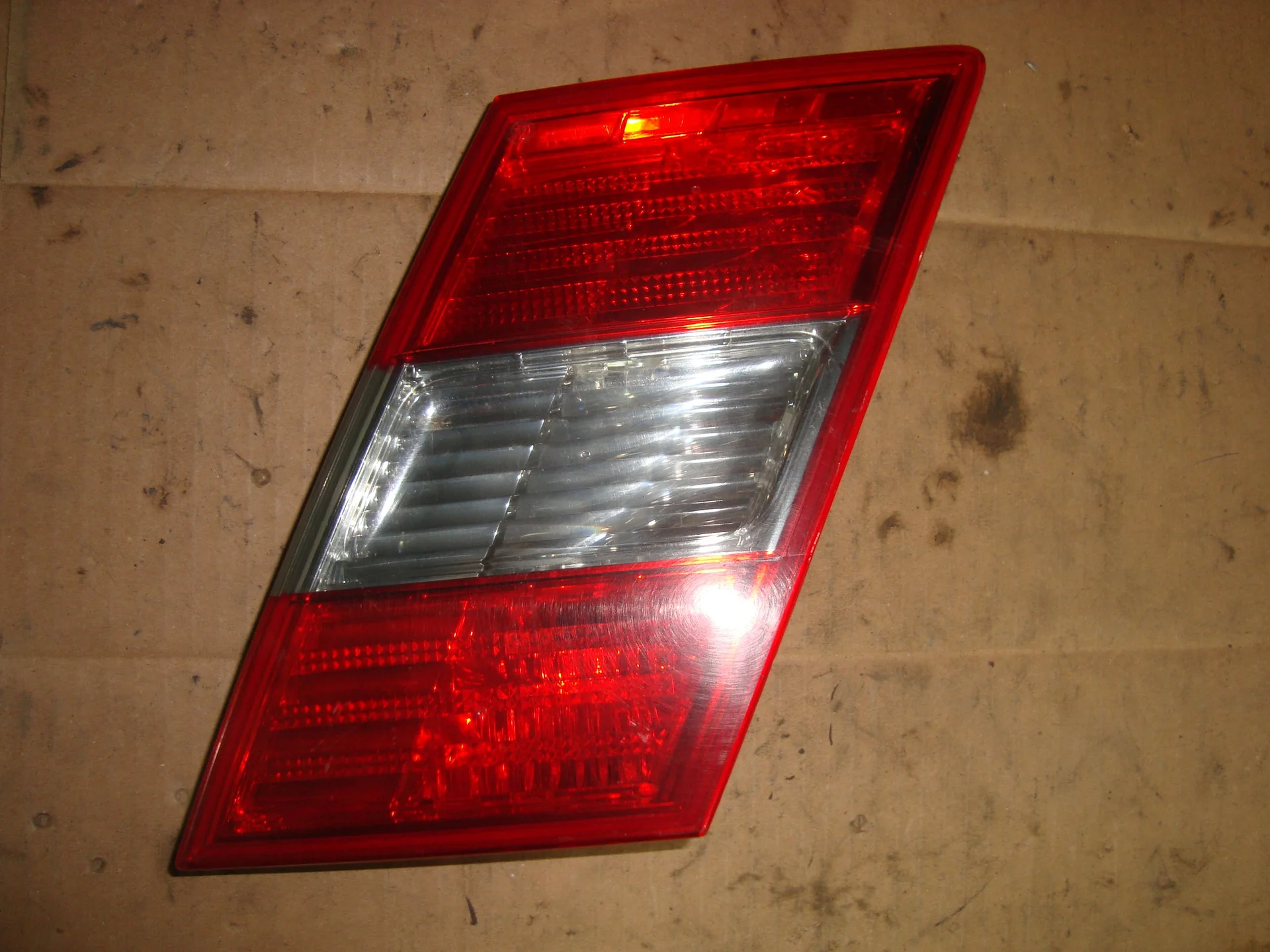 Фонарь задний правый Mercedes-Benz CL203 A2038205464 - изображение 1