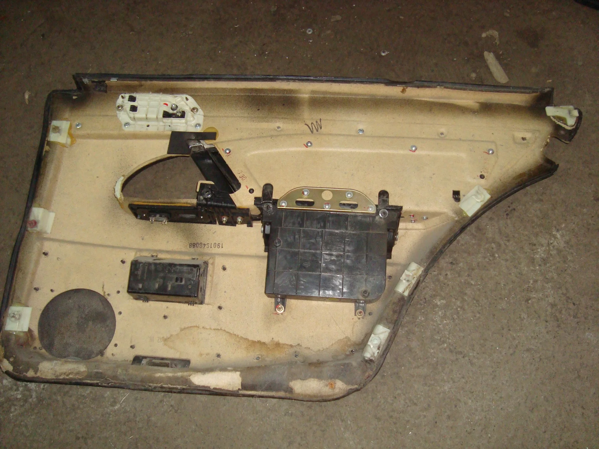 Обшивка двери задней левой Mercedes-Benz W140 119 A1407302563 - миниатюра 3