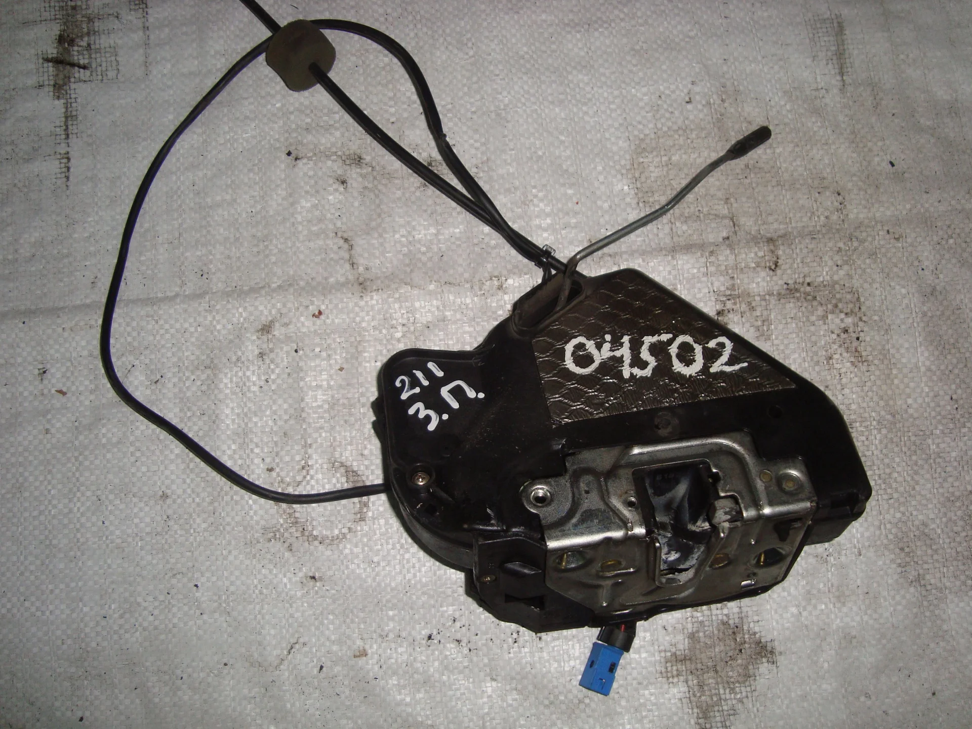Замок двери задней правой Mercedes-Benz W211 271 A2117300635 - изображение 1