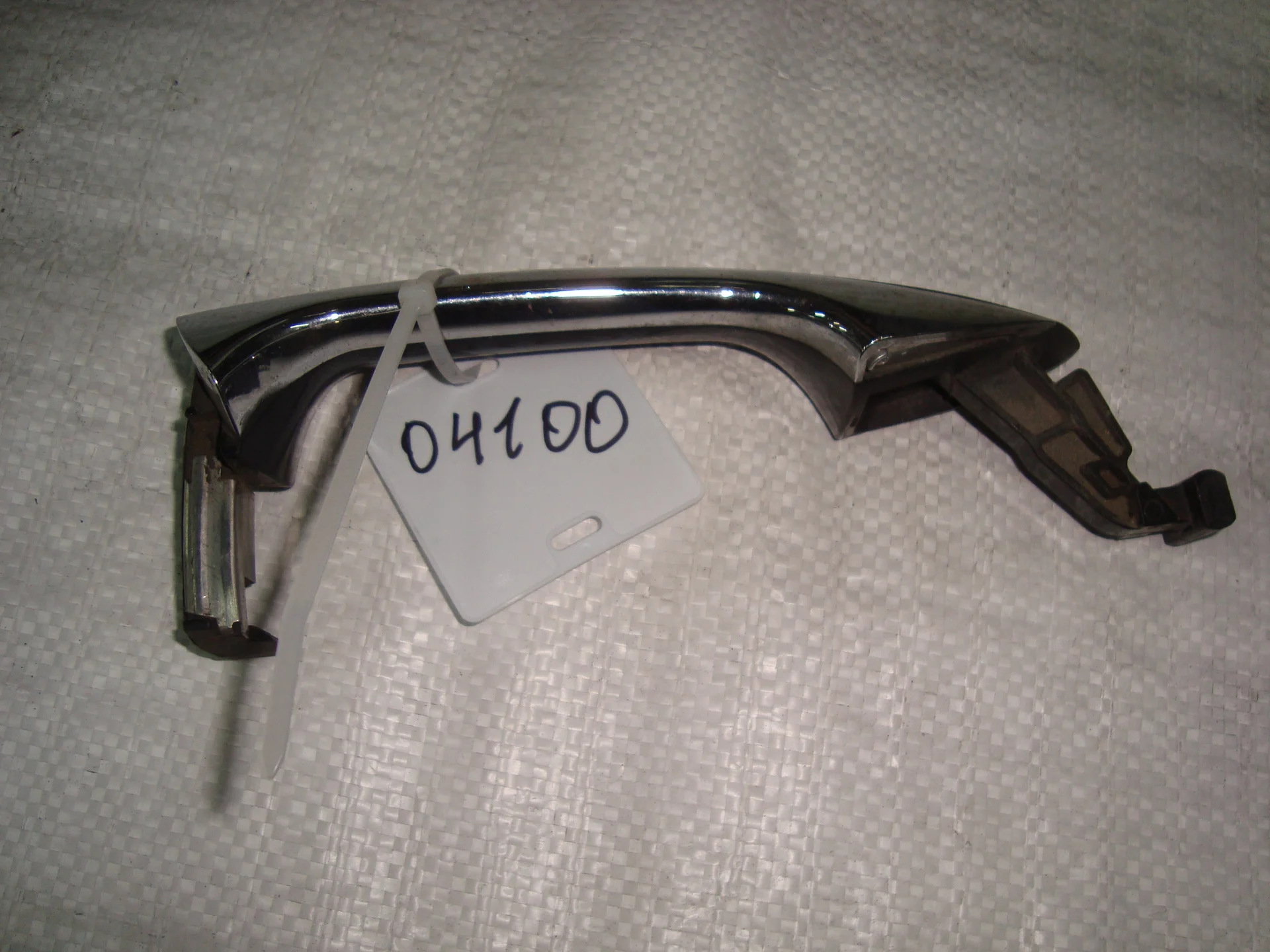 Ручка наружняя передней левой двери Mercedes-Benz W221 A2217600170 - изображение 1