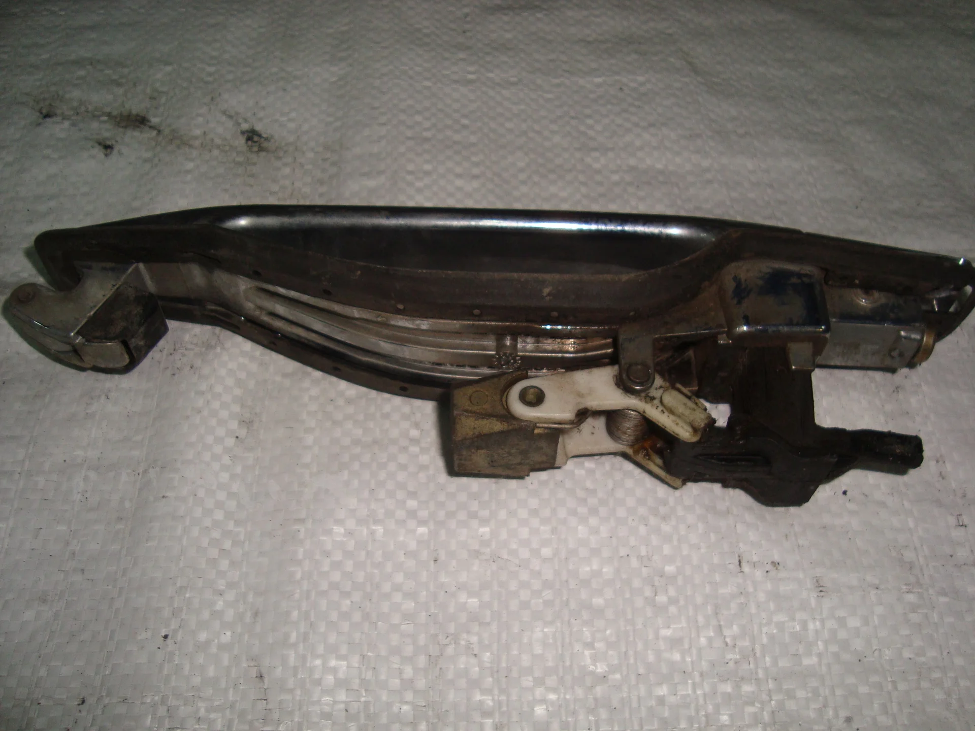 Ручка наружняя задней левой двери Mercedes-Benz W140 119 A1407600570 - миниатюра 2